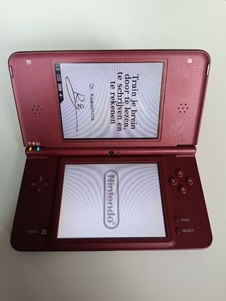 Nintendo DSi XL