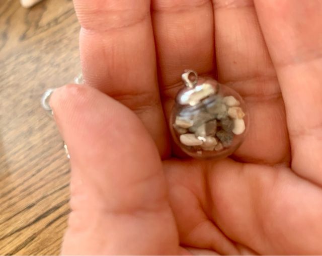 Collanina argento con ciondolo “Taormina’s beach”