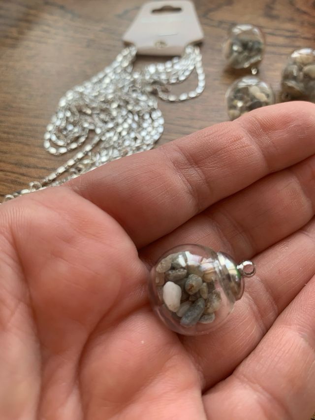 Collanina argento con ciondolo “Taormina’s beach”