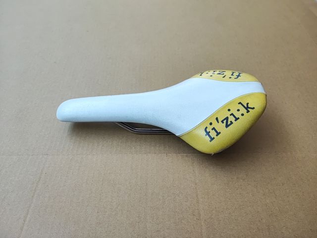 Sillín Fizzik Antares Titanio