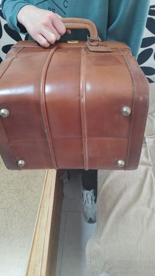 Maletin cuero