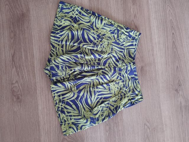 Pantalón corto tipo falda pantalón de Tiffosi