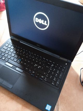 DELL LATITUDES E5570