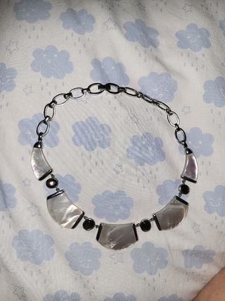 Collar de plata y nácar 