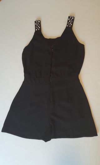 Mono noches de verano o eventos