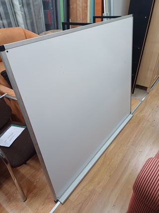 PIZARRA GRANDE ACRILICA EN BUEN ESTADO