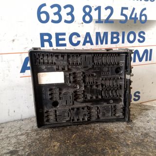 CAJA RELES/CAJA FUSIBLES VOLKSWAGEN GOLF 5
