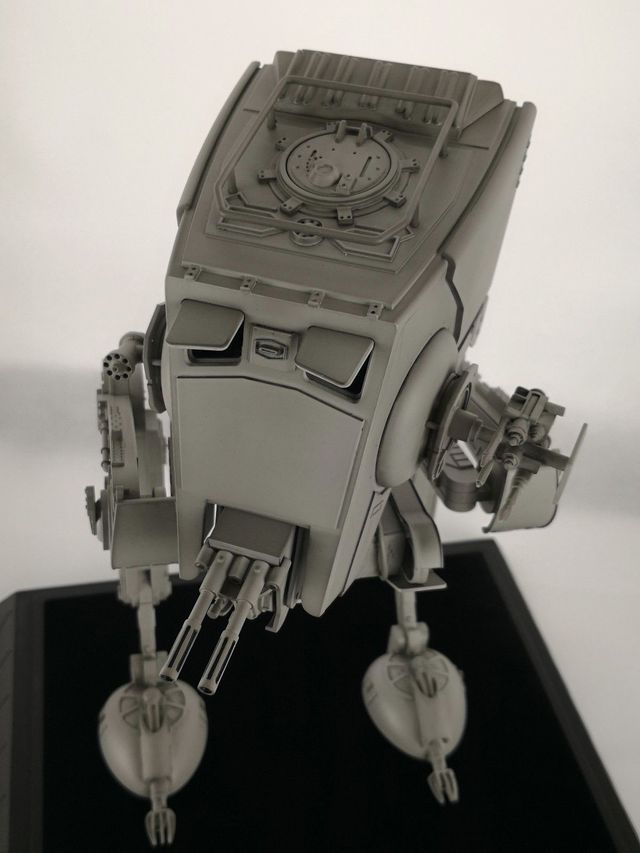 Star Wars Code 3 AT-ST con Vitrina