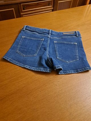 Pantalón Zara 