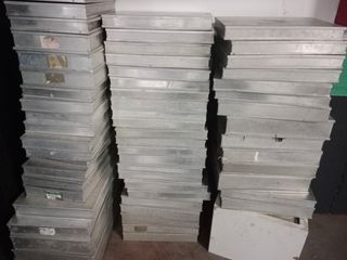 Cajas  metal  pastelería