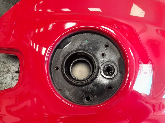 Depósito Ducati Monster 1200