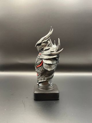 Busto armatura daedrica Skyrim statua busto Skyrim