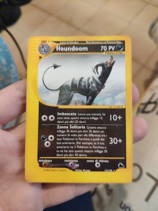 Carta pokemon houndoom