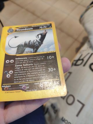 Carta pokemon houndoom