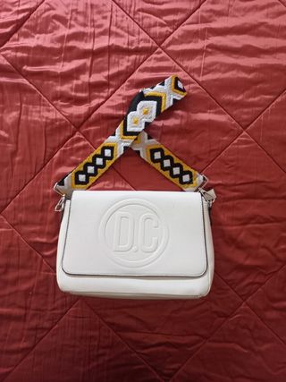 Mala cru lindíssima