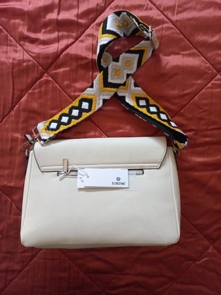 Mala cru lindíssima