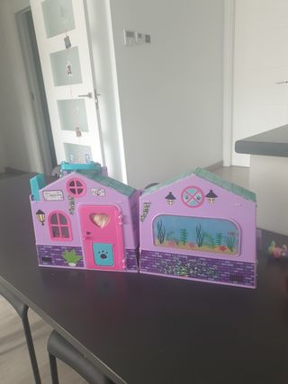Casa de la barriguitas con 2 muñeca