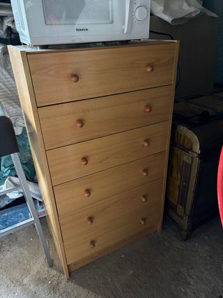 Mueble madera con cajones