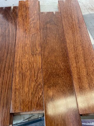 Tarima maciza barnizada sucupira