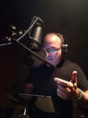 LOCUTOR. ACTOR. NARRADOR.