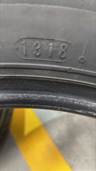 185 60 R15 84H Pareja de Neumaticos