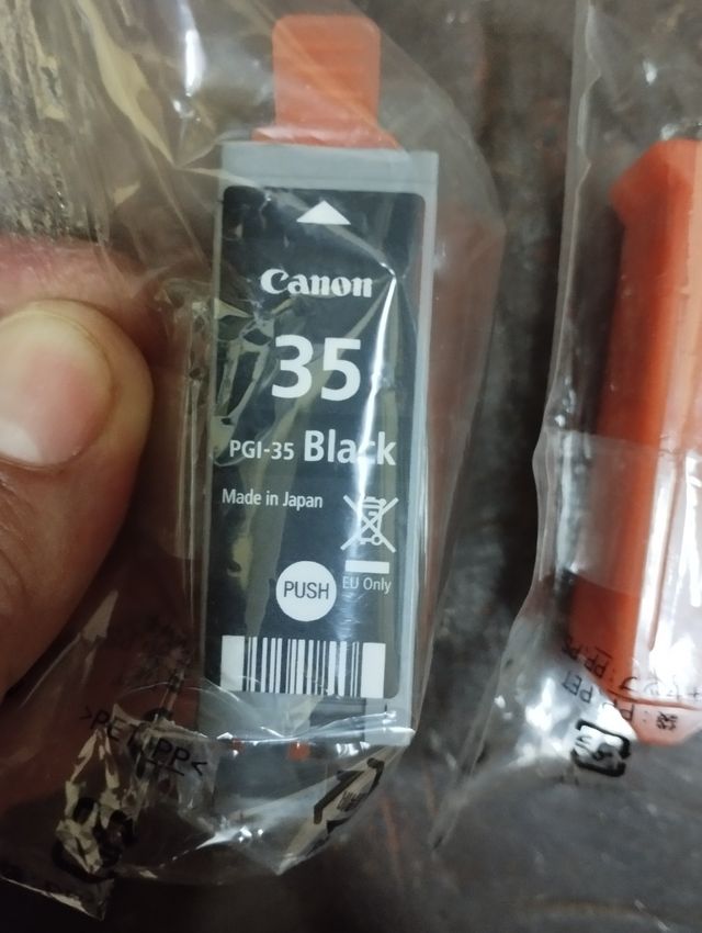 Cartuchos de tinta para impresora canon.