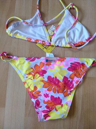 Bikini bludemon flores nuevo