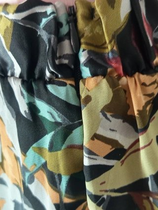 PANTALON DE SEDA PALAZZO ESTAMPADO TALLA GRANDE