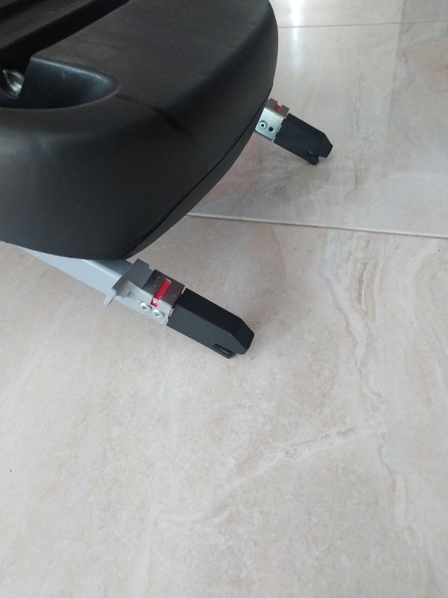 Isofix Belt Here para capazo