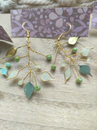 Pendientes de cristal y esmalte