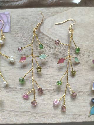Pendientes de cristal y esmalte