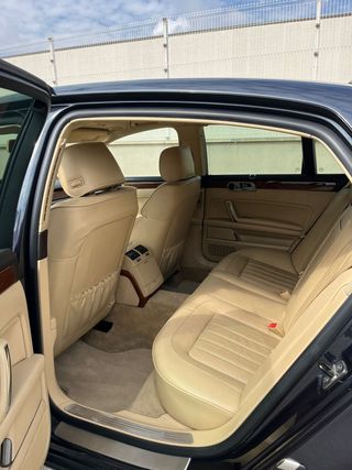 Volkswagen Phaeton 2010