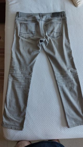 Pantalón gris Boss T34/35