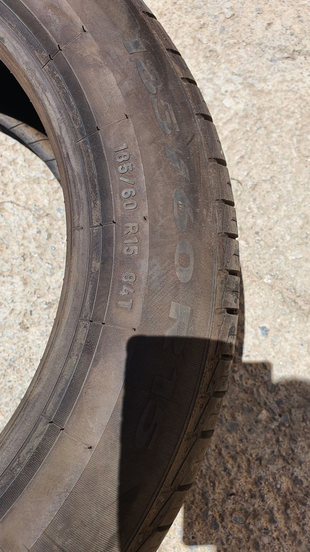 Neumático 185/60/15