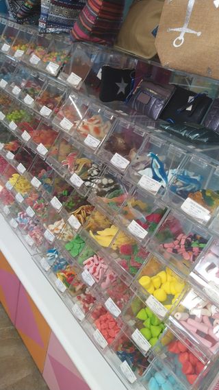 Espositor 36 casilleros metacrilato