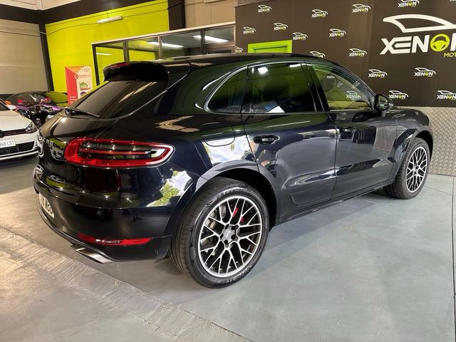 Porsche Macan 2014
