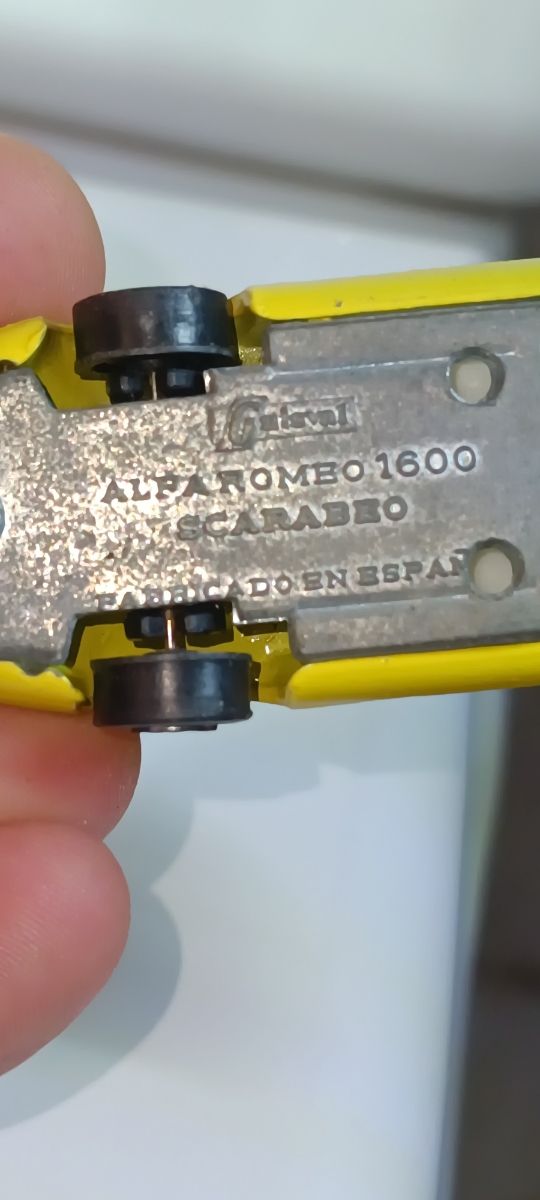 ALFA ROMEO 1600 SCARABEO 1/64 GUISVAL
