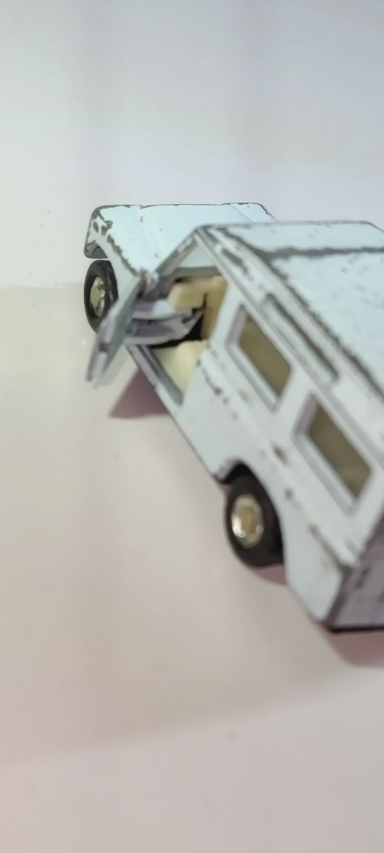 LAND ROVER LARGO MK1 MIRA 1/64