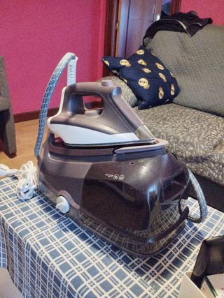 Centro planchado Rowenta