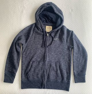 Sudadera con cremallera y capucha