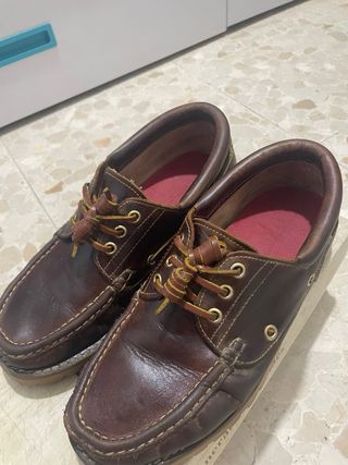 Nauticos marrones cuero