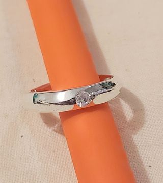 Anillo aro plata irregular con circonita cúbica
