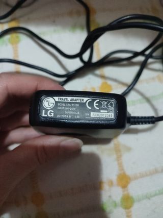 Cargador LG