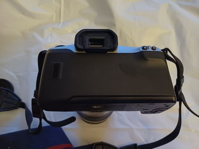 Fotocamera CANON EOS 300