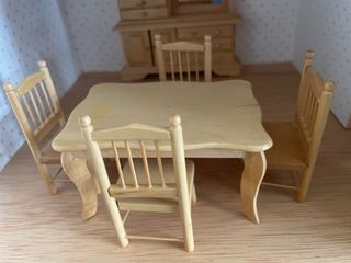 Casa delle bambole vintage