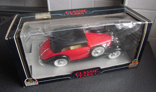 Mercedes 1936 scala 1:24 della Mira (nuovo boxed)