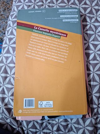 Libro de texto, en francés 