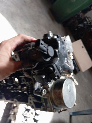 Bomba inyectora Opel corsa D 