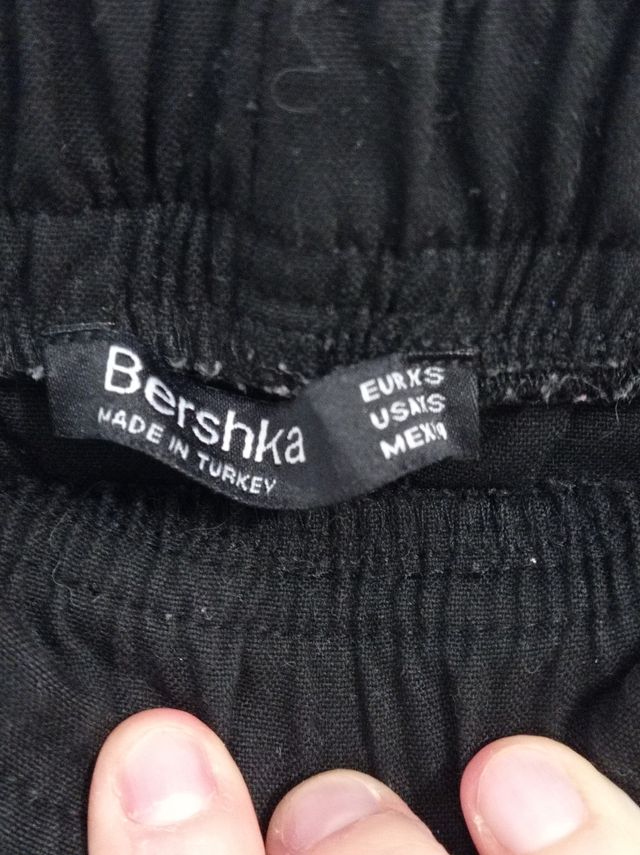 Pantalón Bershka 