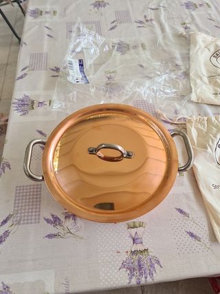 Casseruola con manici e coperchio rame